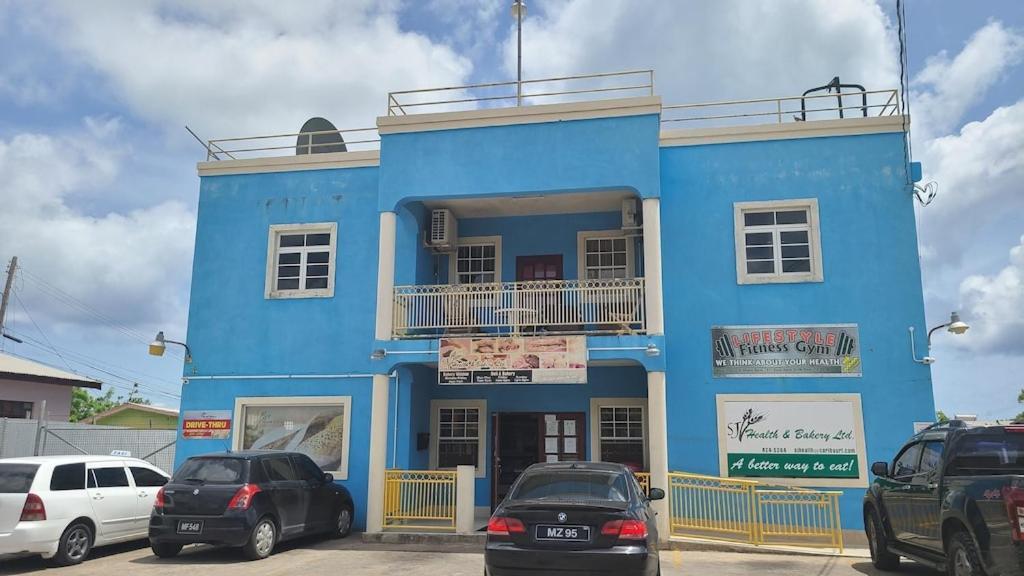 Donamae 2 Story Barbados House Villa บริดจ์ทาวน์ ภายนอก รูปภาพ